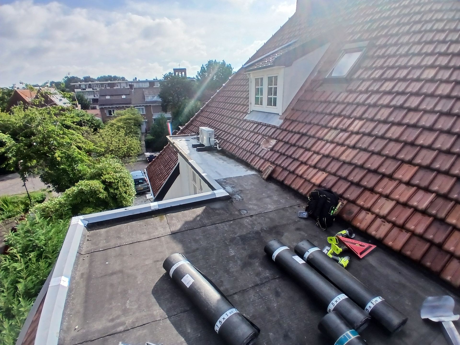 Spoed klus rotterdam dakoverlagen